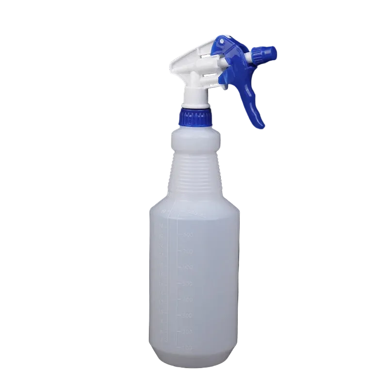 Flacon vaporisateur rechargeable.