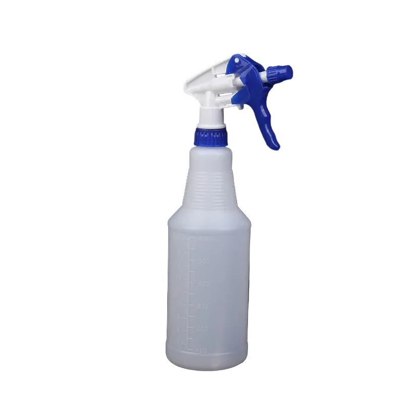 Flacon vaporisateur rechargeable.